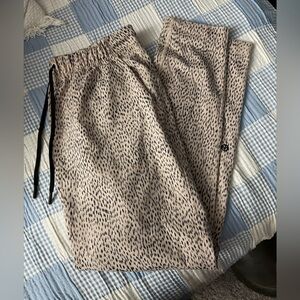 lululemon athletica Tan and Black Patterned Pants